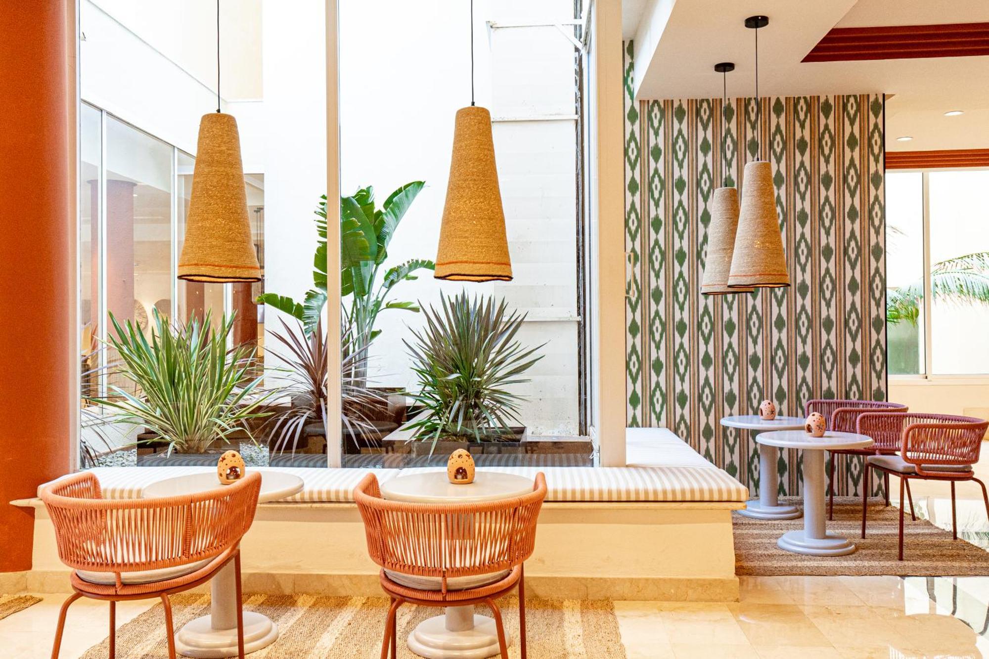 Hotel Rosella Affiliated By Intelier Sa Coma  Ngoại thất bức ảnh