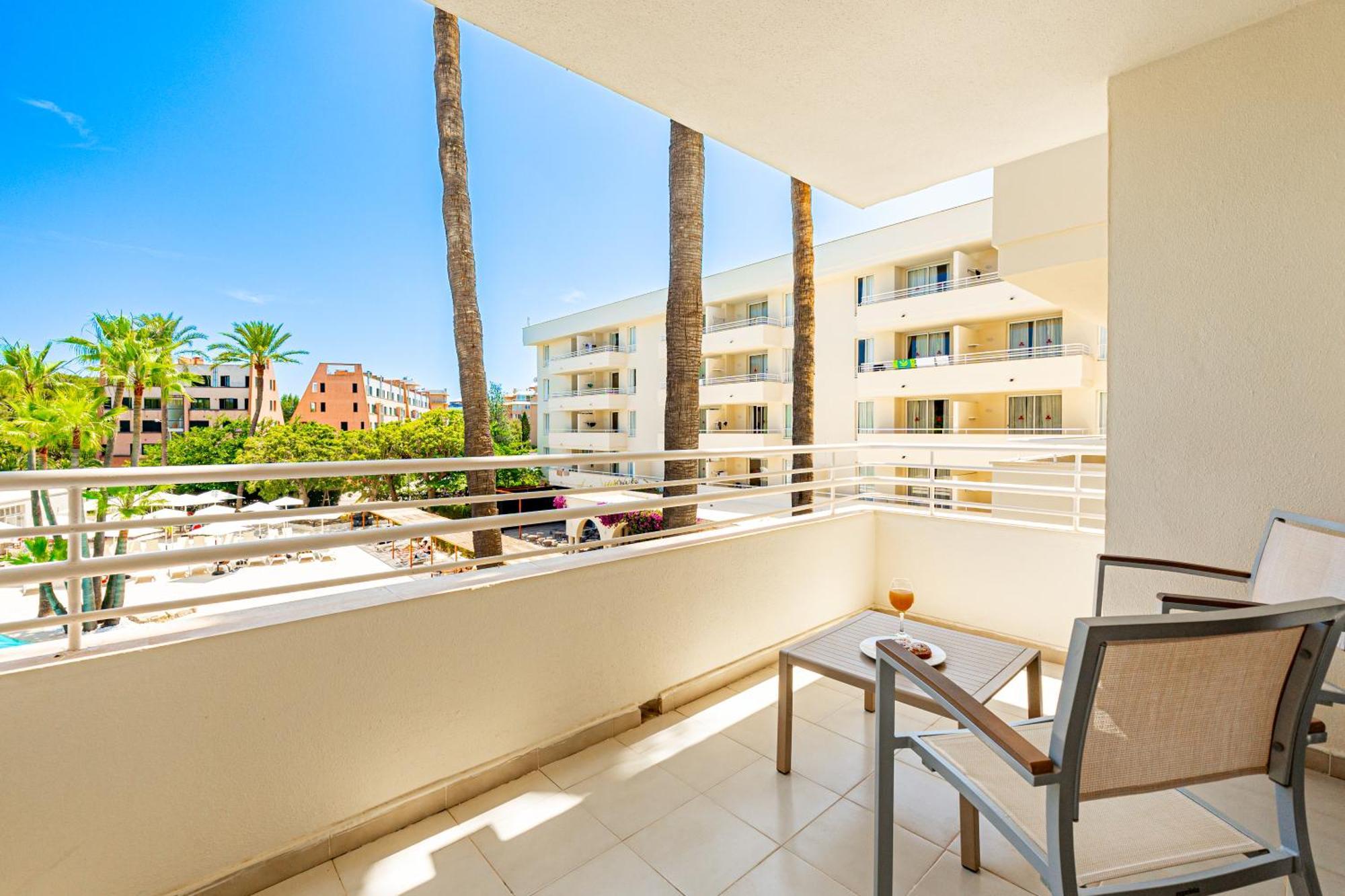 Hotel Rosella Affiliated By Intelier Sa Coma  Ngoại thất bức ảnh