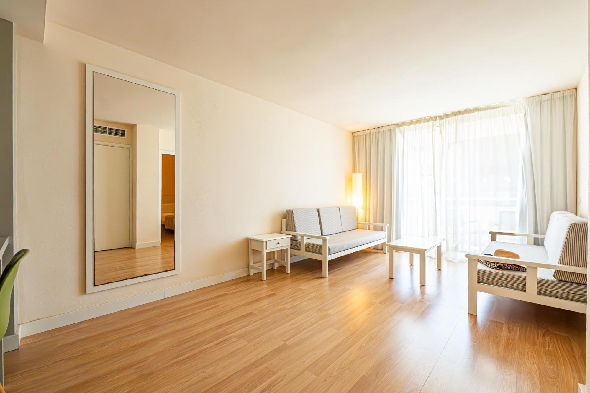 Hotel Rosella Affiliated By Intelier Sa Coma  Ngoại thất bức ảnh